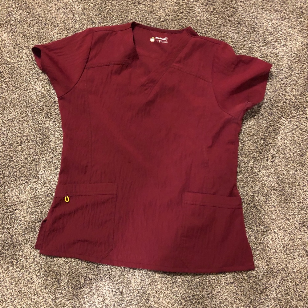 Wonderwink Four stretch scrub top
